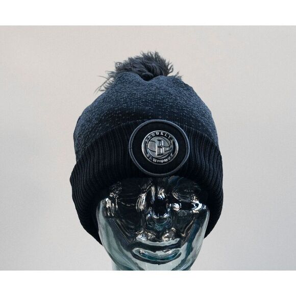 Brooklyn Nets New York New Era Beanie Cap One Size Black Pom Pom NBA - Picture 1 of 7